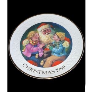 Avon Christmas 1999 Decorative Plate - Red, Blue, Gold
